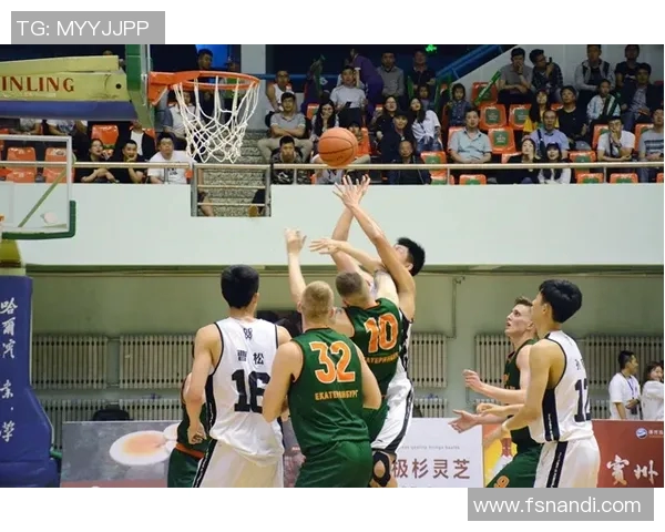 姚明身边的兄弟情深厚他们共同书写篮球传奇与友谊篇章