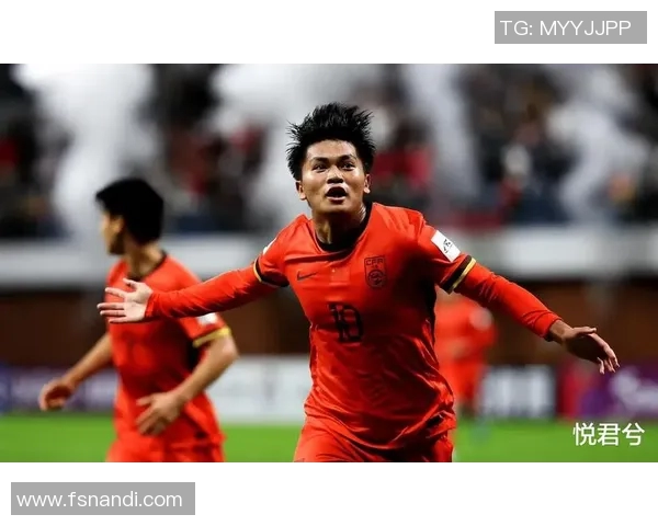 中国足球迎战荷兰队力争在国际赛场上展现实力与风采 中国足球迎战荷兰队力争在国际赛场上展现实力与风采